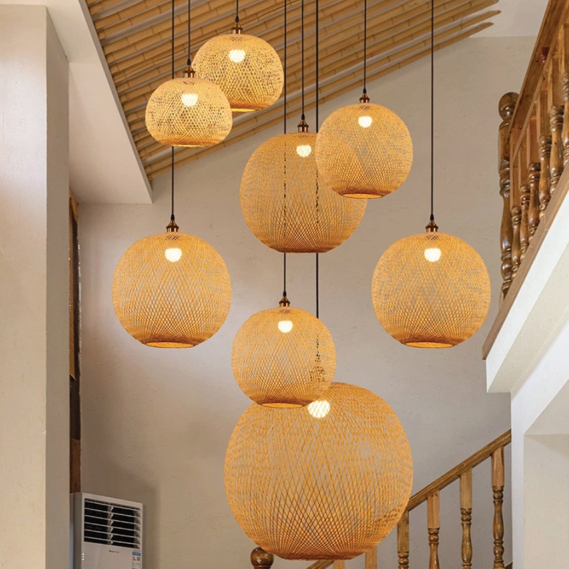 Round Woven Bamboo Pendant Lamp