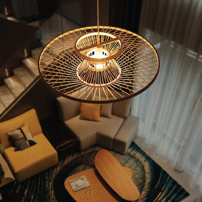 Chic Bamboo Pendant Lamp